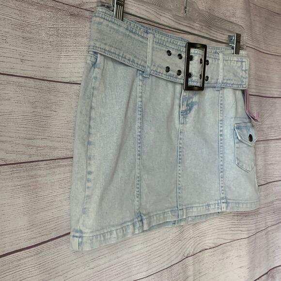 Wild Fable Denim Jean Mini Skirt with Belt Light Wash Size 00 - Picture 13 of 13